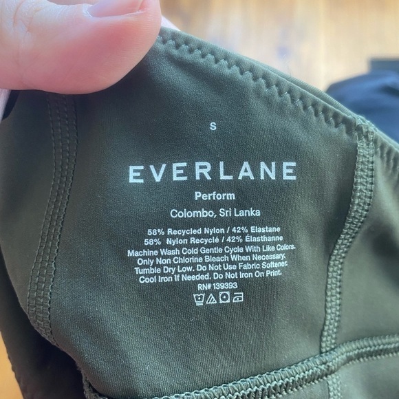 NWT Everlane The perform set - Picture 9 of 10